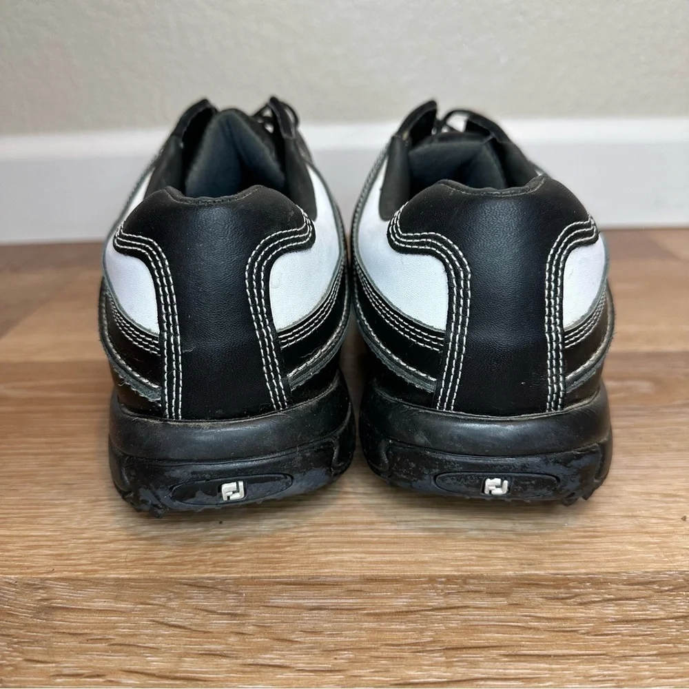 FootJoy Men's Size 8 Contour Series Leather Golf Shoes